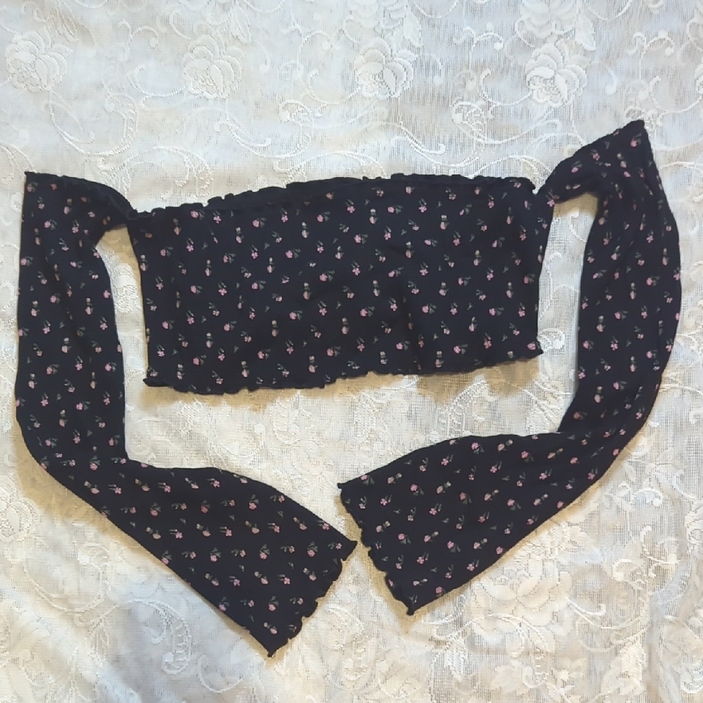 OUT FROM UNDER URBAN OUTFITTERS BLACK LONG SLEEVE CROP STRETCHY TUBE TOP SIZE XL
